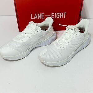 Lane-Eight The Relay Trainer Men’s Size 9.5 Shoes in White and Lilac